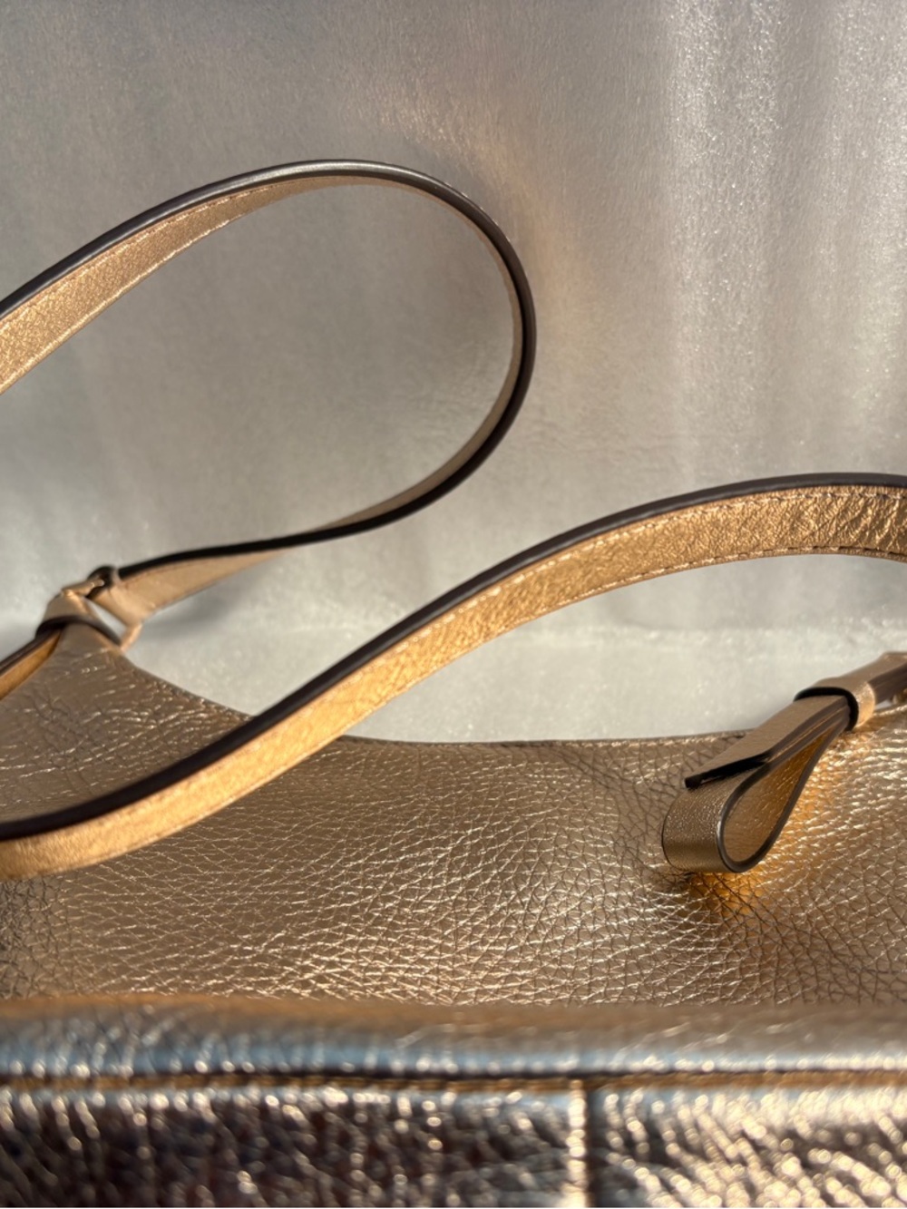 Kate Spade Rose Gold Champagne Pebbled Hobo Shoulder/Crossbody Pink Logo Lining - Picture 15 of 16